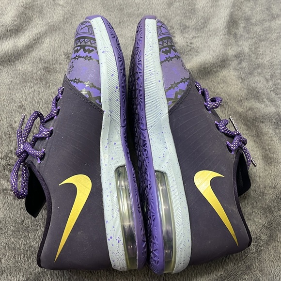 Nike BHM kids purple and gold lace up sneakers sz 5 black history month - Picture 7 of 16